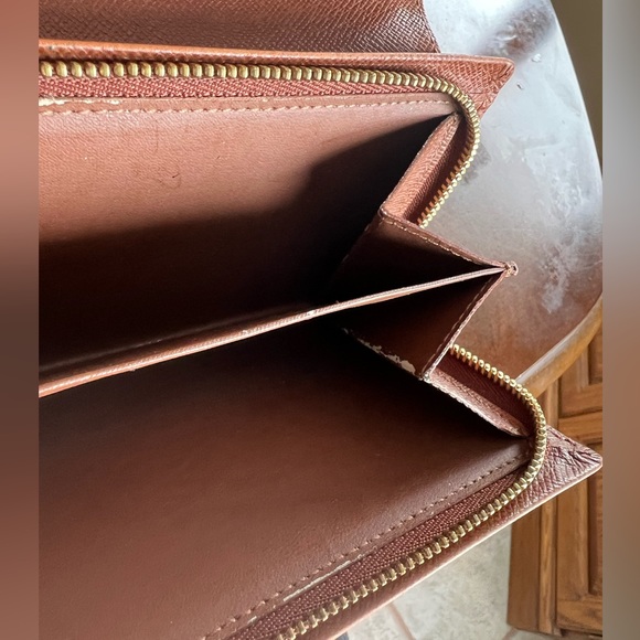 Authentic Louis Vuitton Monogram Wallet - Picture 12 of 17